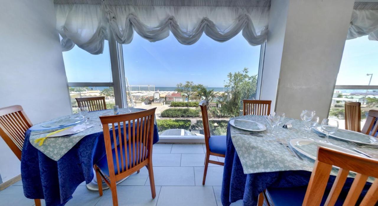 Hotel Margareth Riccione Luaran gambar