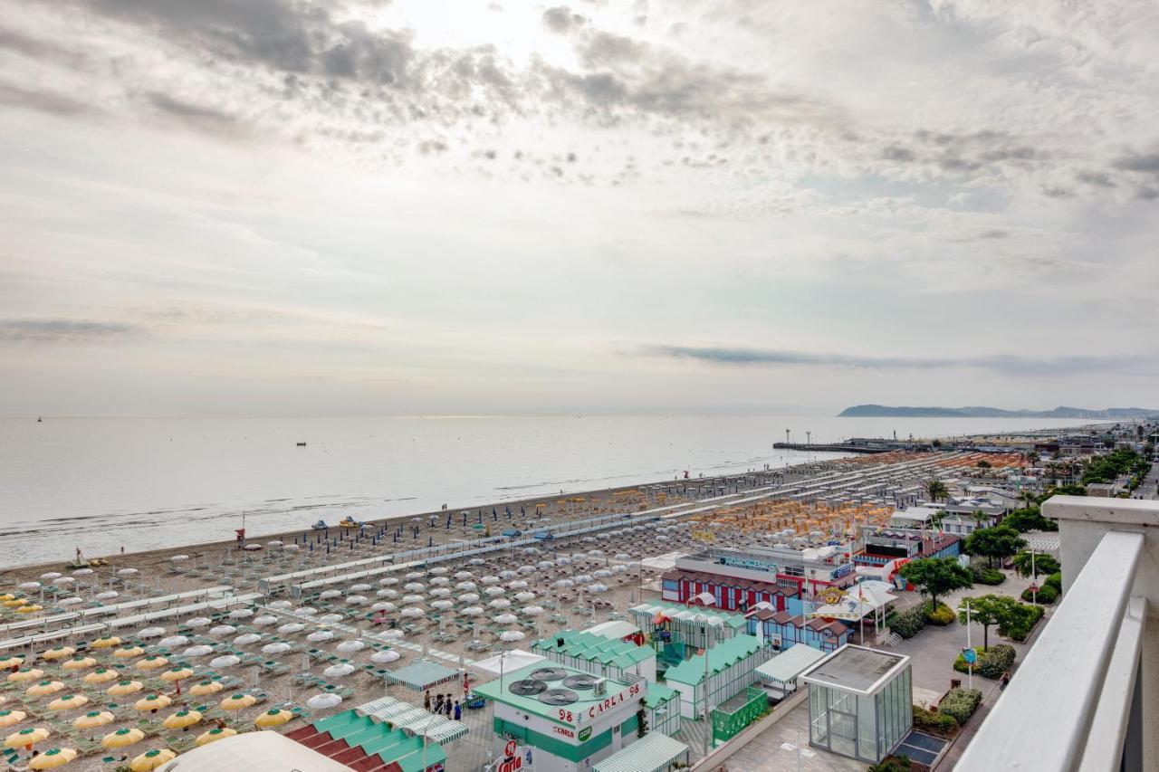 Hotel Margareth Riccione Luaran gambar
