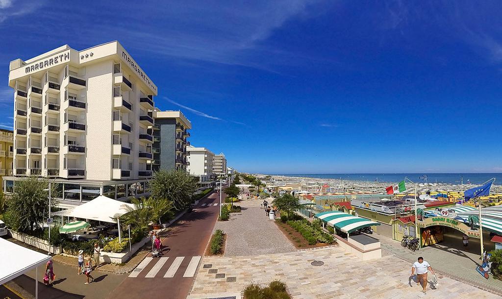 Hotel Margareth Riccione Luaran gambar