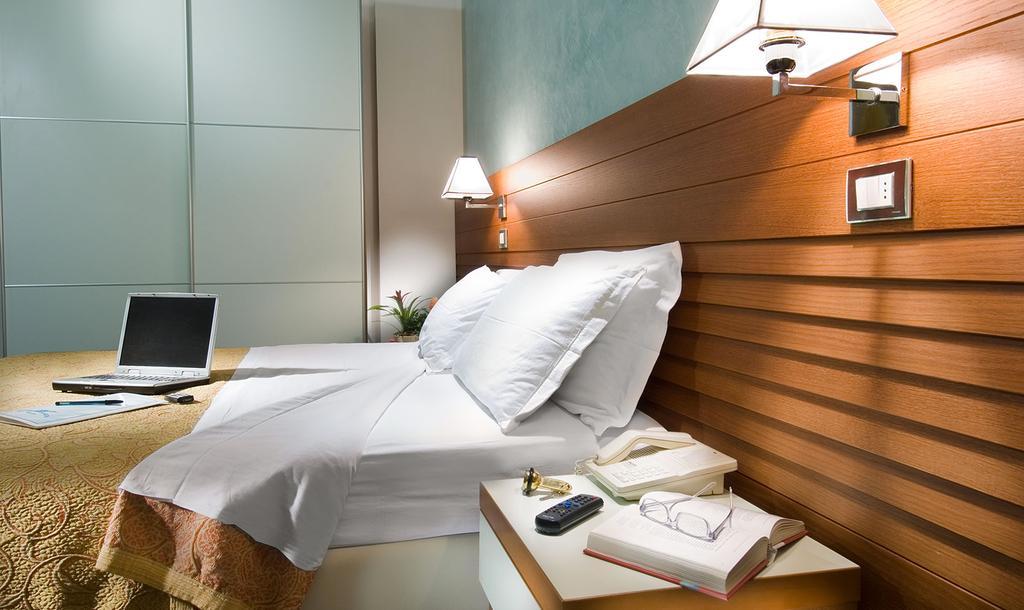 Hotel Margareth Riccione Luaran gambar