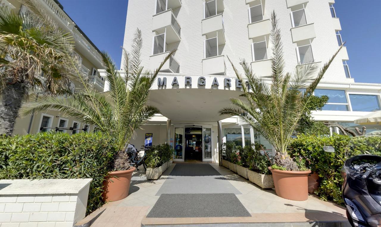 Hotel Margareth Riccione Luaran gambar