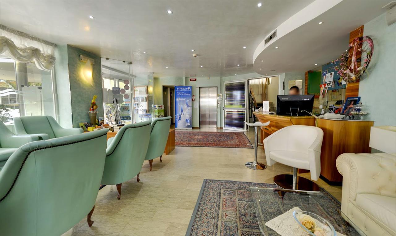 Hotel Margareth Riccione Luaran gambar
