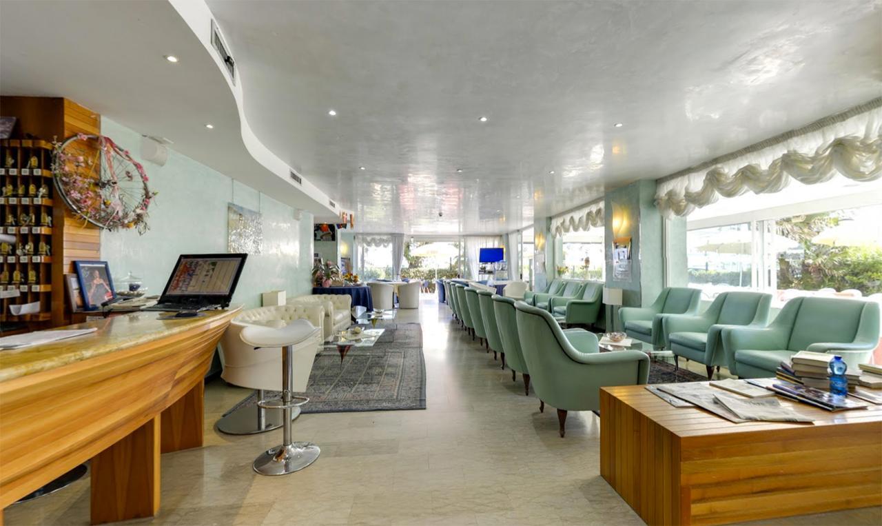 Hotel Margareth Riccione Luaran gambar